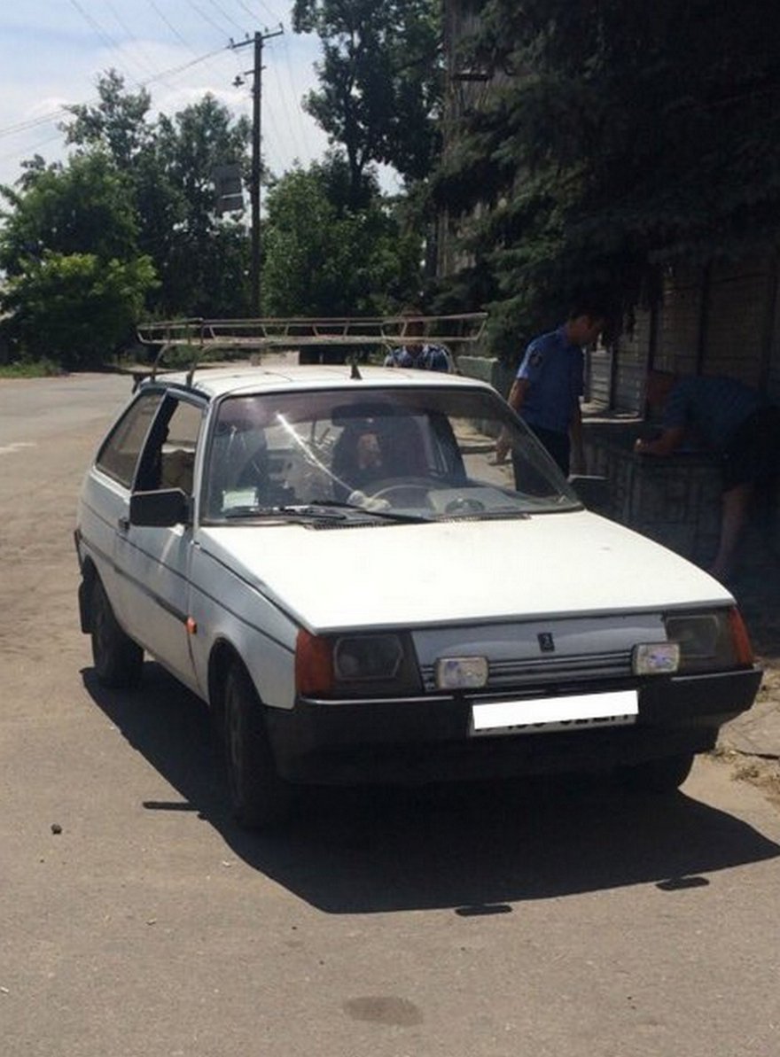 фото УПД ГУНП, автомобиль с кабелем