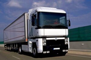 грузовик &quot;Renault Magnum&quot;, фото из открытых источников