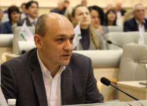 Депутат Днепропетровского облсовета получил высшую награду ООС
