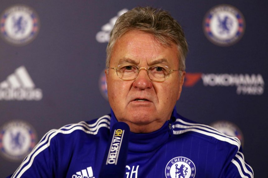 Гус Хиддинк о падении Луи Ван Гала