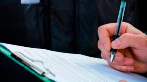 В Раде рассмотрят законопроект об опросе в день выборов