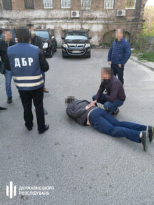 Задержан днепровский прокурор за получение взятки (Фото)