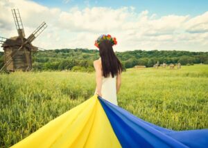 украина