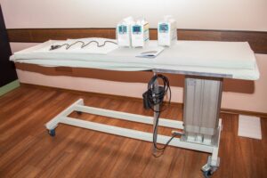 фото https://informator.dp.ua, стол-рентген