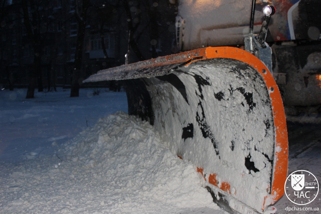 уборка снега Днепр