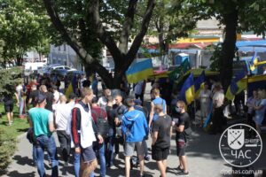 Митинг у Нацполиции