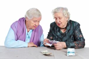 kakie-lgoty-polozheny-pensioneram-v-leningradskoj-oblasti-v-2016-godu