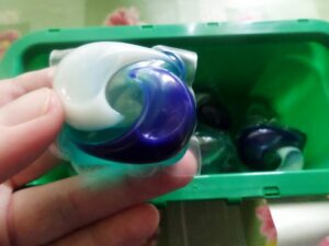 стиральный порошок в капсулах