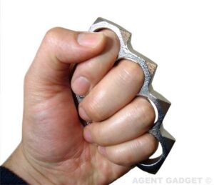 кастет, фото из открытых источников