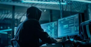 На Днепропетровщине хакер похищал данные пользователей интернета (фото)