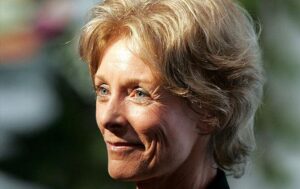 Чармиан Кэрр