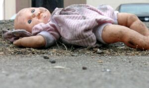Мать забила насмерть 3-летнего ребенка