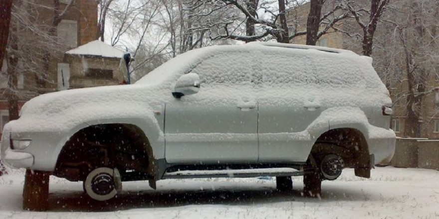 снимать колеса, фото из открытых источников