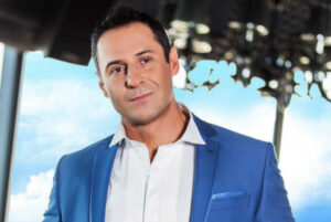 Стас Костюшкин