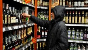 кража в магазине, фото из открытых источников