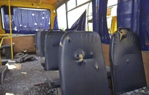 la-fg-missile-bus-ukraine-20150113