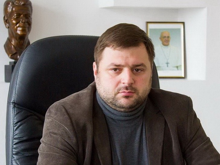 Михаил Лысенко