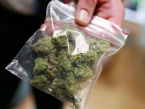 марихуана в пакетах, фото из открытых источников