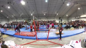 Тренер спас юную гимнастку