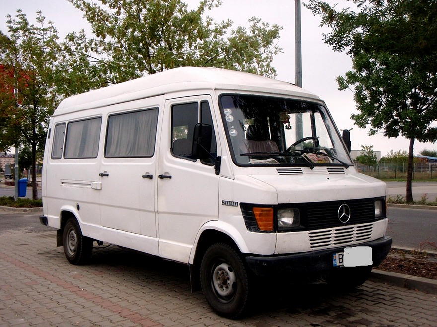 «Mercedes-Benz 209», фото из открытых источников