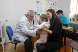 Завдяки медичній реформі зарплатня сімейних лікарів Дніпра зросла майже вдвічі