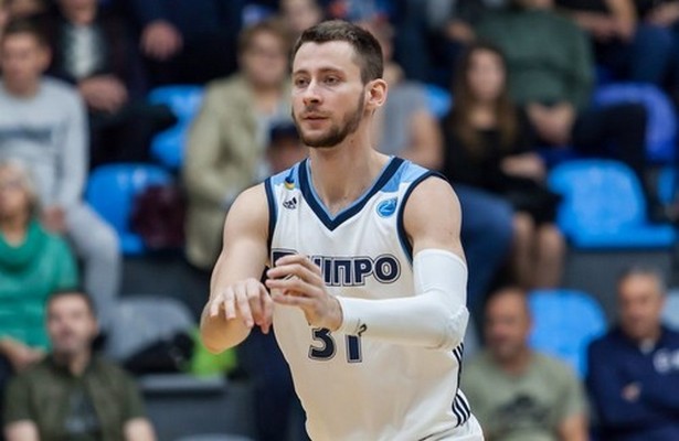 баскетболист