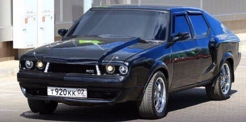 Россиянин превратил "Москвич" в Ford Mustang