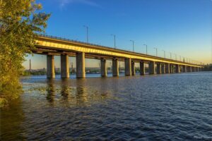 Кайдакский мост в Днепре, фото из открытых источников