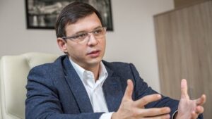 В Днепре кандидат в президенты проигнорировал встречу с поклонниками