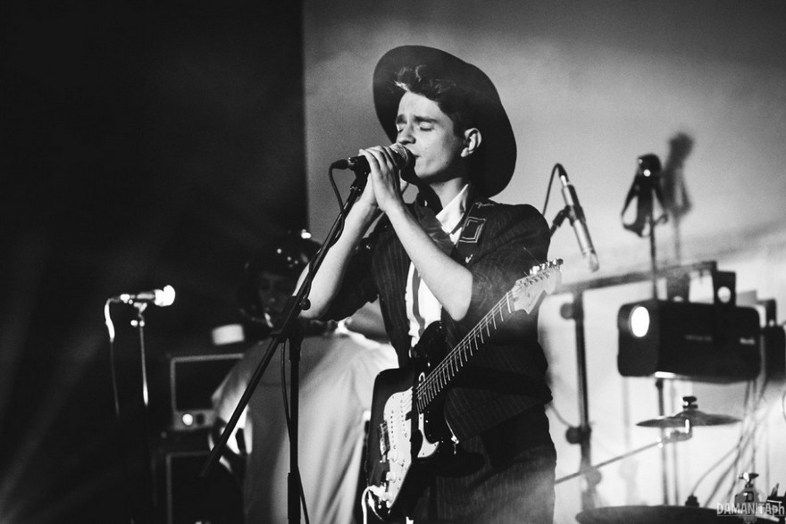 Ноты и скрипичный ключ