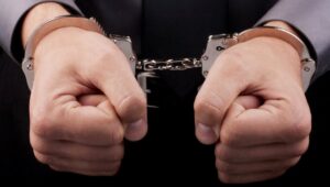 задержание преступника, фото из открытых источников