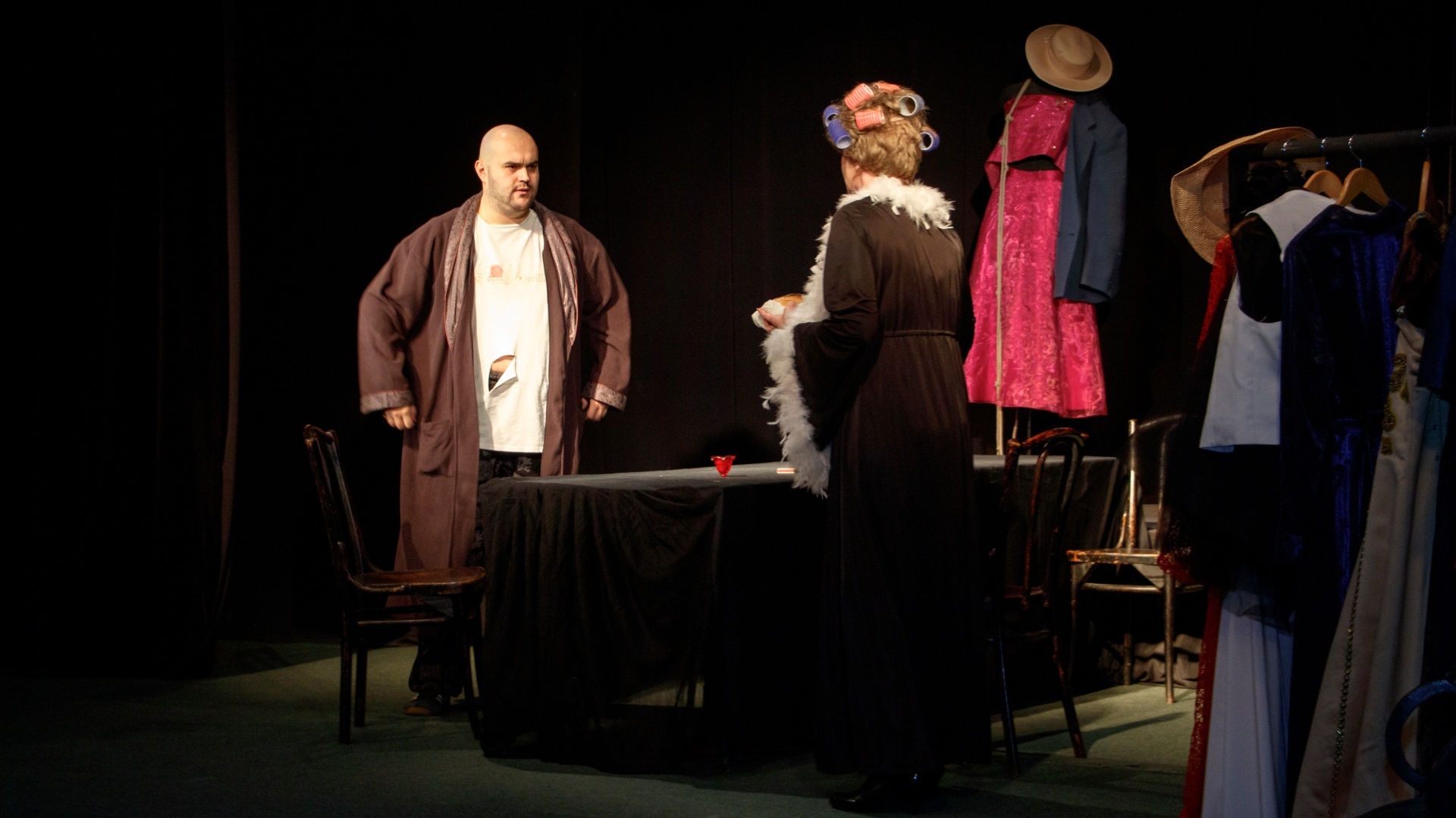 o_1c12j066g1a481smj14umpbtdtdh1