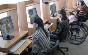 Правительство установило минимальную стоимость обучения по контракту для 38 специальностей