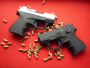 пистолет, фото из открытых источников