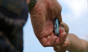 Под Днепром жертвой грабителя стала 8-летняя девочка (фото)