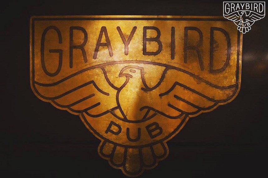 Паб днепропетровского футболиста Романа Зозули. Фото: Facebook/Graybird Pub