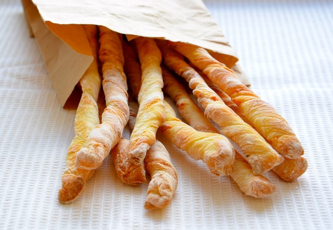 Хрустящие сырные палочки