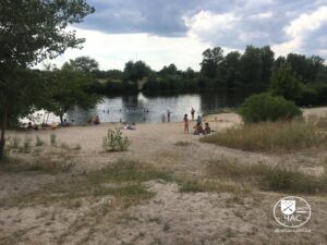 Неофициальные пляжи в Днепре: где отдыхают горожане