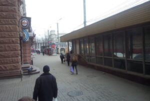 Привокзальная площадь после рейдов полиции