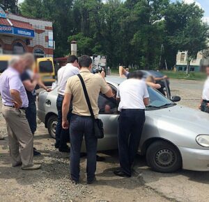фото УЗЭ, задержание налоговиков на взятке