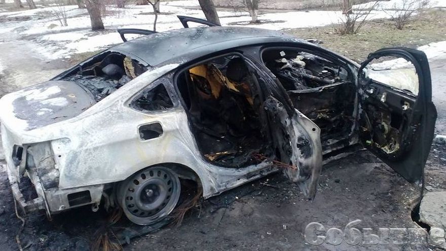 фото Сергей Злючий, поджог автомобиля