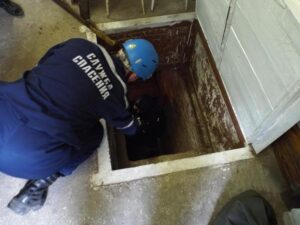 провалиться в погреб, фото из открытых источников