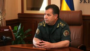 Степан Полторак