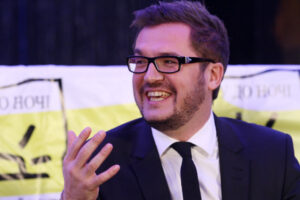 Александр Пономарёв