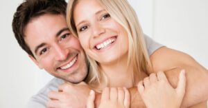 portrait-of-a-happy-couple