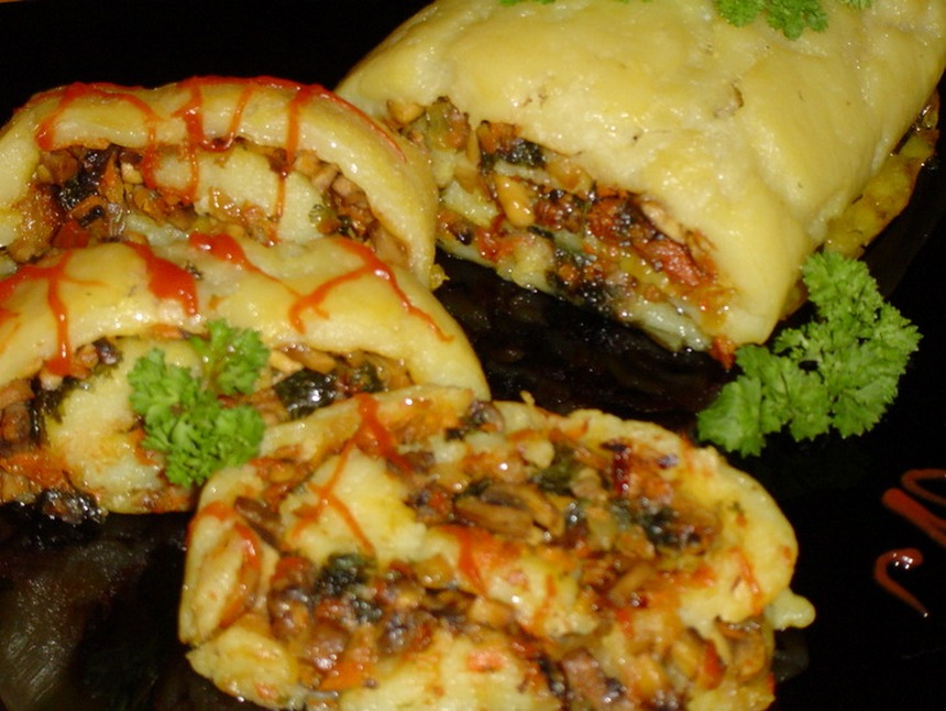 postnyi-kartofelnyi-rulet-s-gribami-i-ovoshami-610118