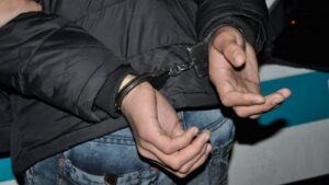 задержание преступника, фото из открытых источников