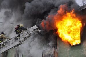 фото sarinform.com, пожар в квартире
