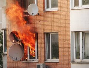 пожар в квартире, фото из открытых источников