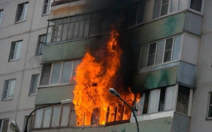 пожар в квартире, фото из открытых источников